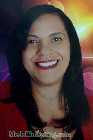 161216 - Gladys Janeth Age: 58 - Colombia