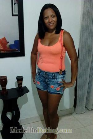 168118 - Carmen Age: 45 - Colombia