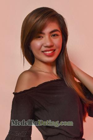 172122 - Analie Age: 26 - Philippines
