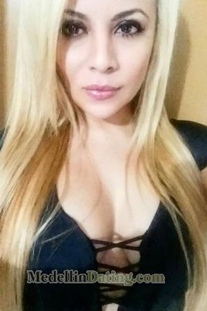176798 - Anu Age: 44 - Colombia