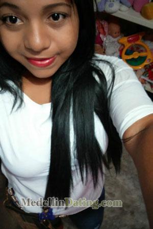 177748 - Susana Age: 29 - Colombia