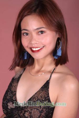 194397 - Rowena Age: 24 - Philippines