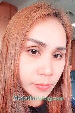 197179 - Jaruphit (Pitcha) Age: 46 - Thailand