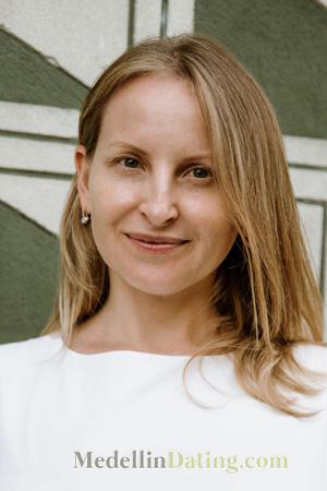 214044 - Olena Age: 40 - Ukraine