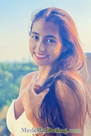 217101 - Paola Age: 32 - Colombia