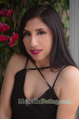 217910 - Magaly Age: 38 - Peru