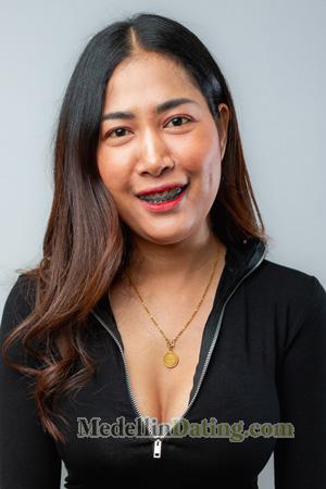 221621 - Mee Age: 33 - Thailand