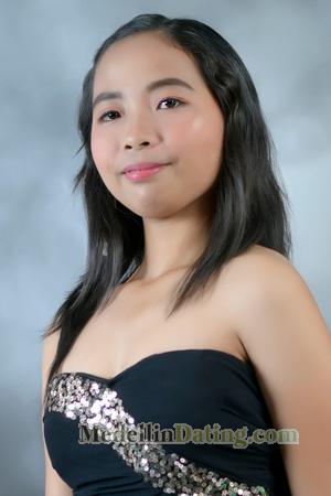221811 - Cresilyn Age: 20 - Philippines