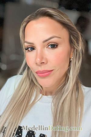 222779 - Cindy Age: 43 - Spain