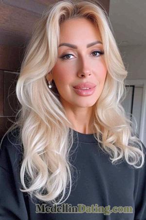 224034 - Anastasiya Age: 40 - Ukraine