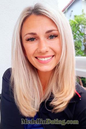 225060 - Daryna Age: 38 - Poland