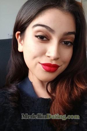 225111 - Anabela Age: 23 - Argentina