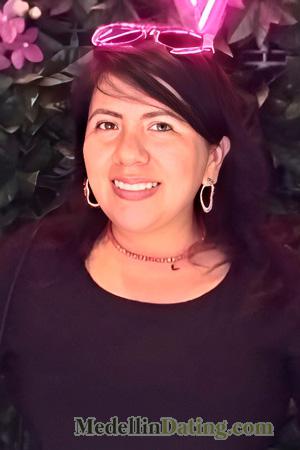 225448 - Mariela Age: 36 - Peru