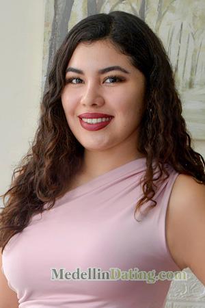 225514 - Georgette Age: 30 - Peru