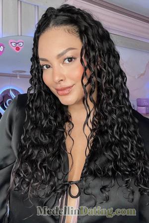 225600 - Susana Age: 34 - Colombia