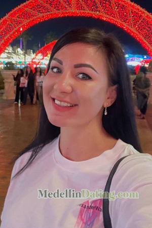 225672 - Olexandra Age: 39 - Ukraine