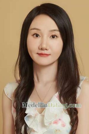 225692 - Phoebe Age: 43 - China