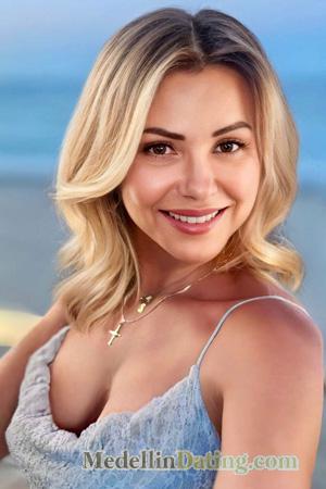 226208 - Svitlana Age: 45 - Ukraine