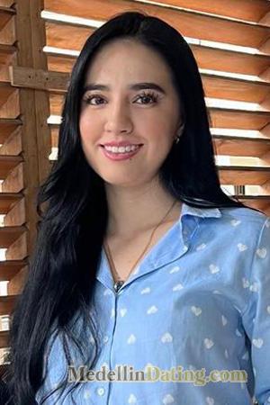 226823 - Valentina Age: 18 - Colombia