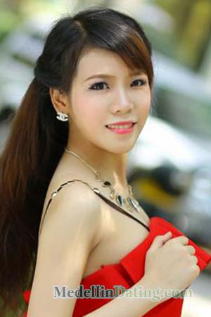 227013 - Thi Hang Age: 32 - Vietnam