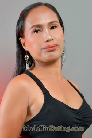 227135 - Rosalyn Age: 35 - Philippines