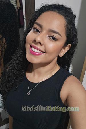 227595 - Keybel Age: 26 - Costa Rica