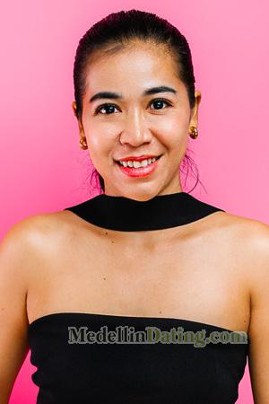 227625 - Chunrudee Age: 38 - Thailand