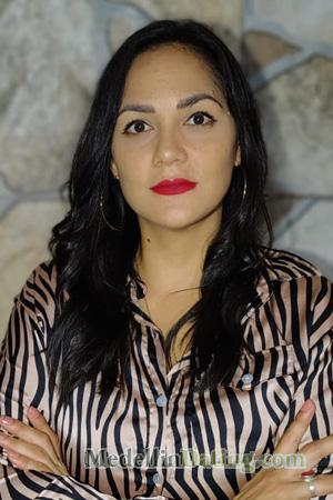227697 - Adriana Maria Age: 36 - Costa Rica