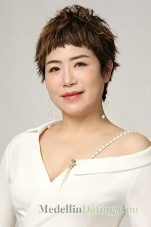 227720 - Linda Age: 46 - China