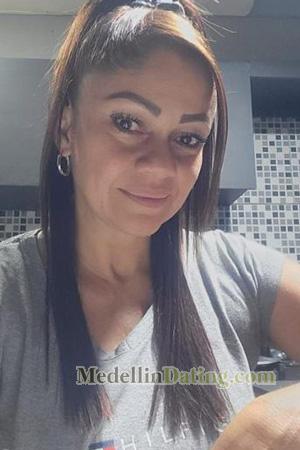 227800 - Lizeth Age: 50 - Costa Rica