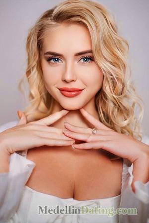 228177 - Daryna Age: 22 - Ukraine