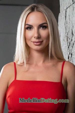 228342 - Yelyzaveta Age: 40 - Ukraine