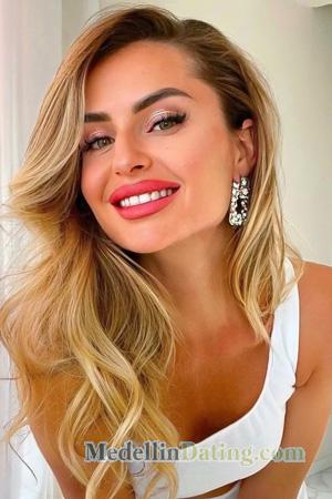 228358 - Anastasiia Age: 41 - Ukraine