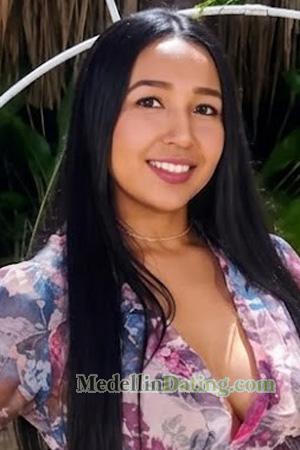 228675 - Karen Age: 44 - Panama