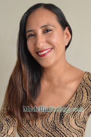 228703 - Carolina Age: 42 - Peru
